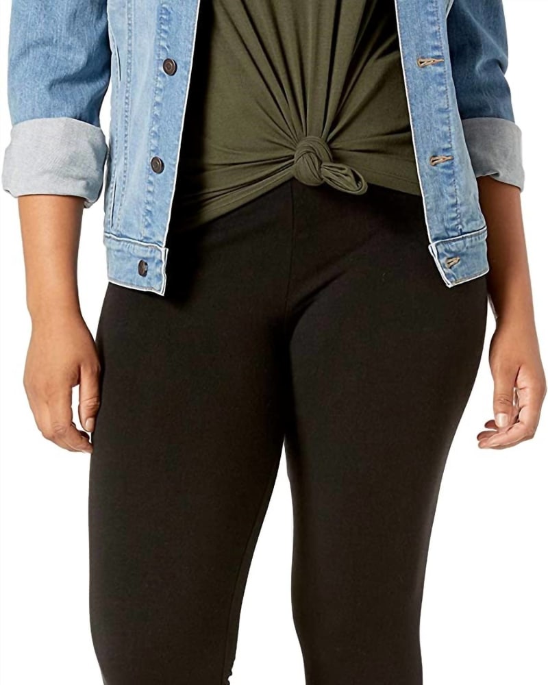 Front of a model wearing a size Large Women'S Ultra Capri Leggings With Wide Waistband in Black in Black by HUE. | dia_product_style_image_id:343281